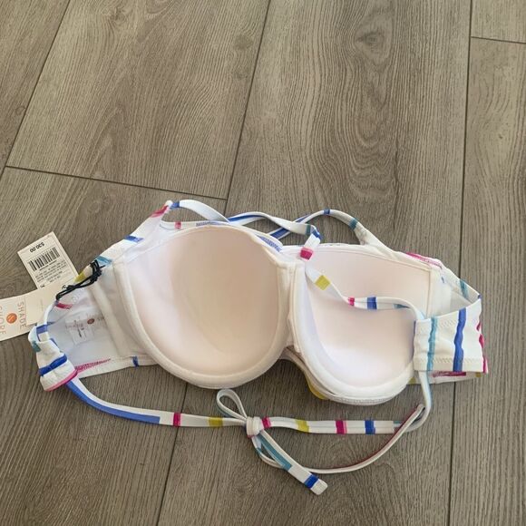 Shade and shore light lift swim top very beautiful - Picture 2 of 4